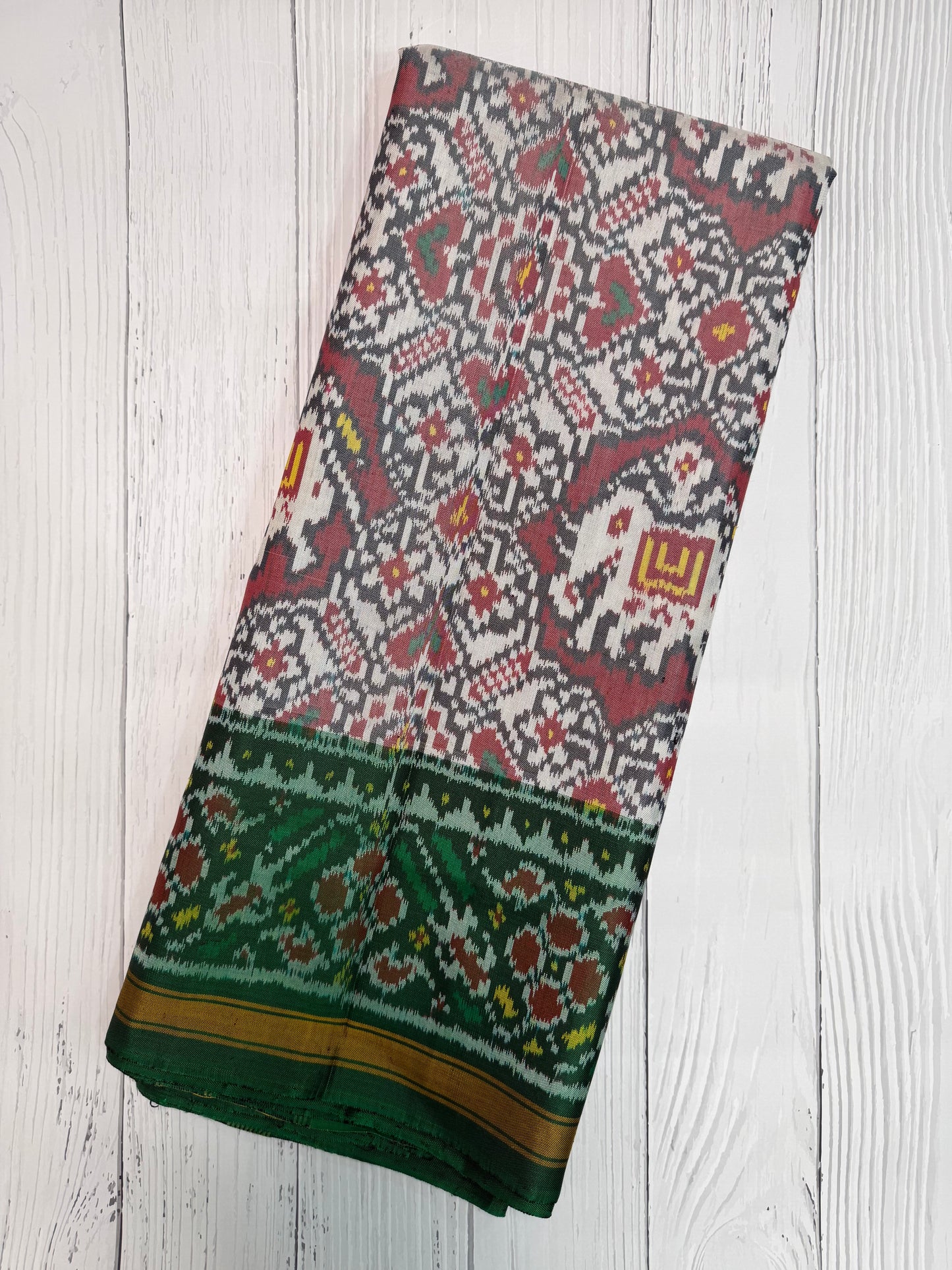 White Elephant figure single ikat patola saree