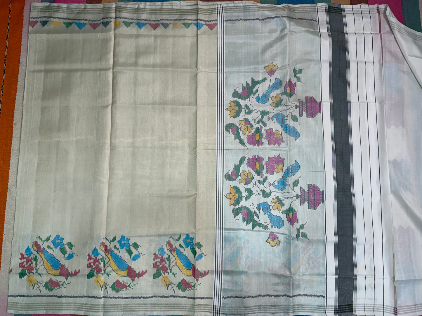 White single ikat patola silk saree