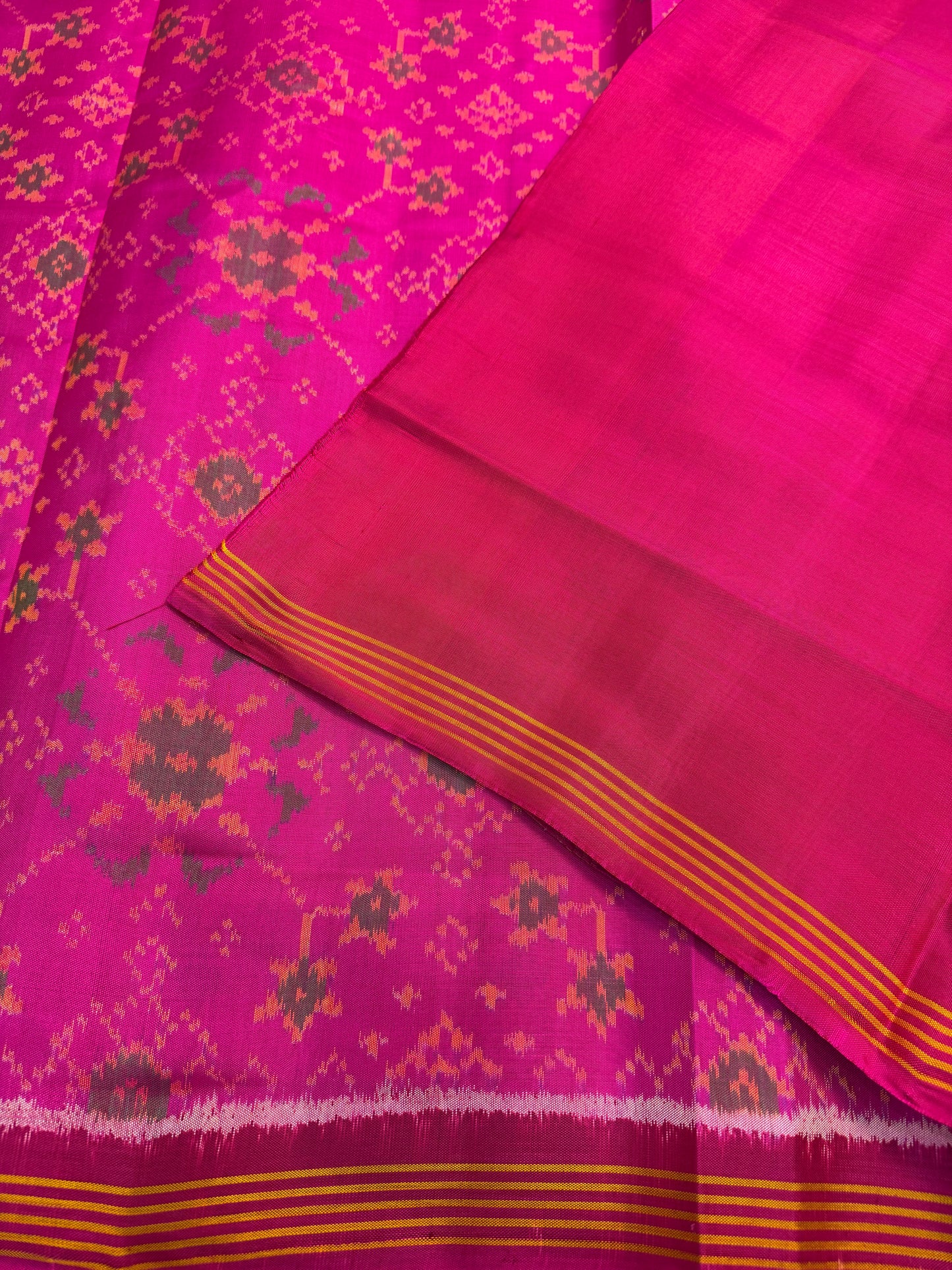 Pink navratan single ikat patola silk saree