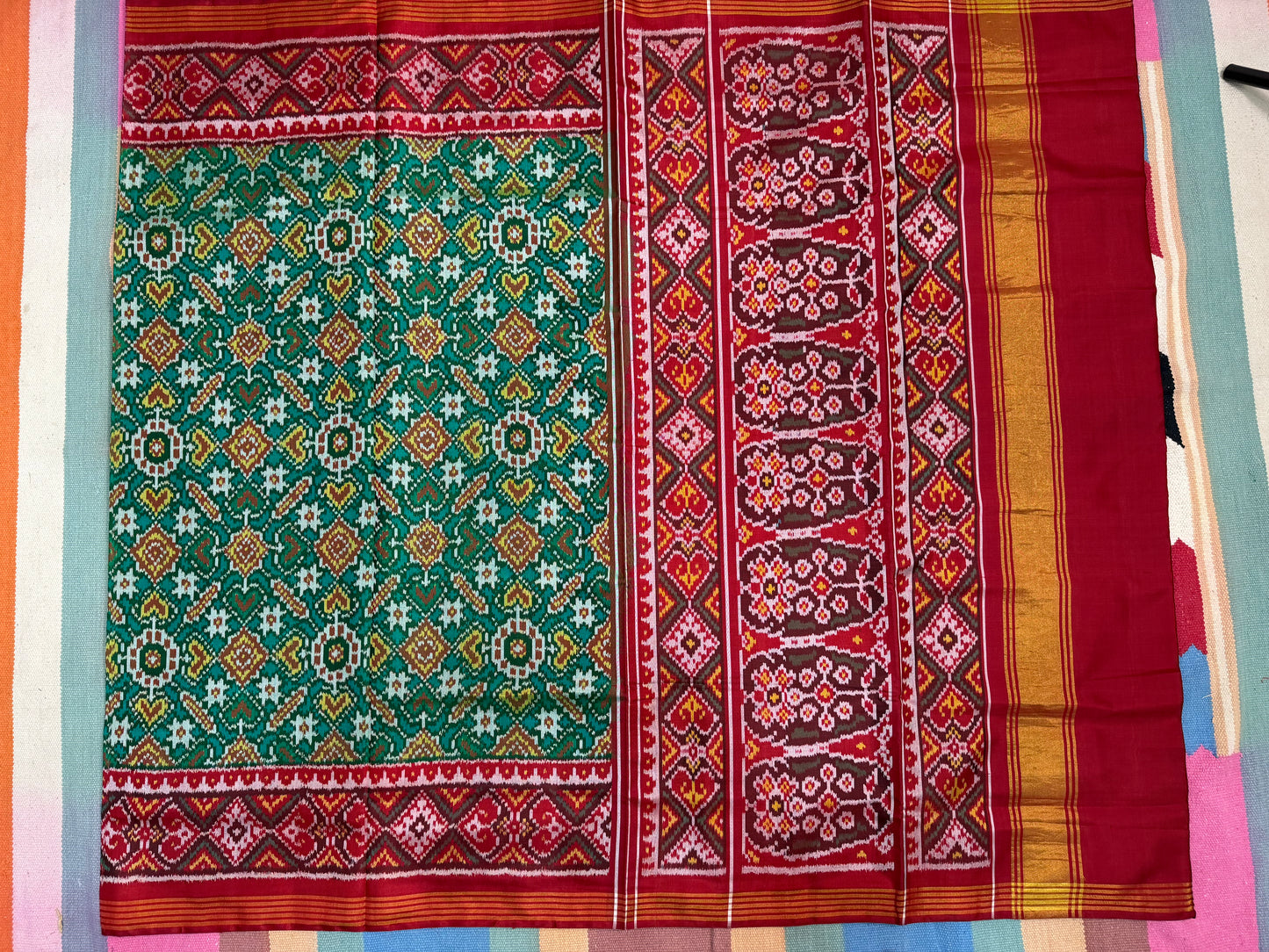 Green Traditional single ikat patola silk saree